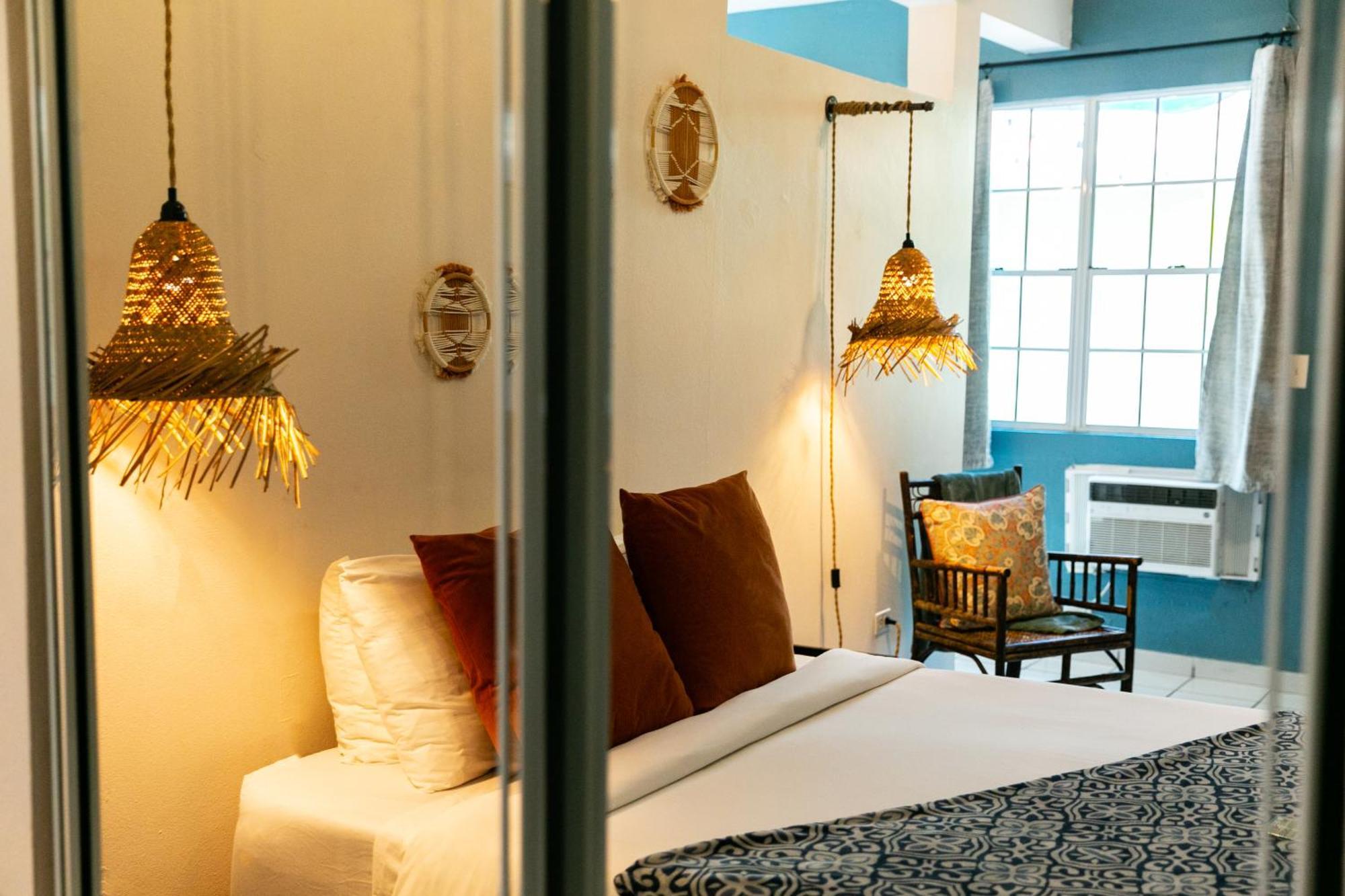Numero Uno Beach Apartments San Juan Kültér fotó